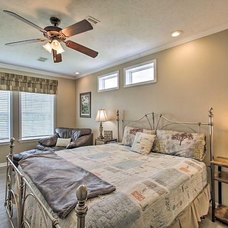 Waterfront New Orleans Home With Private Dock And Pier Bagian luar foto